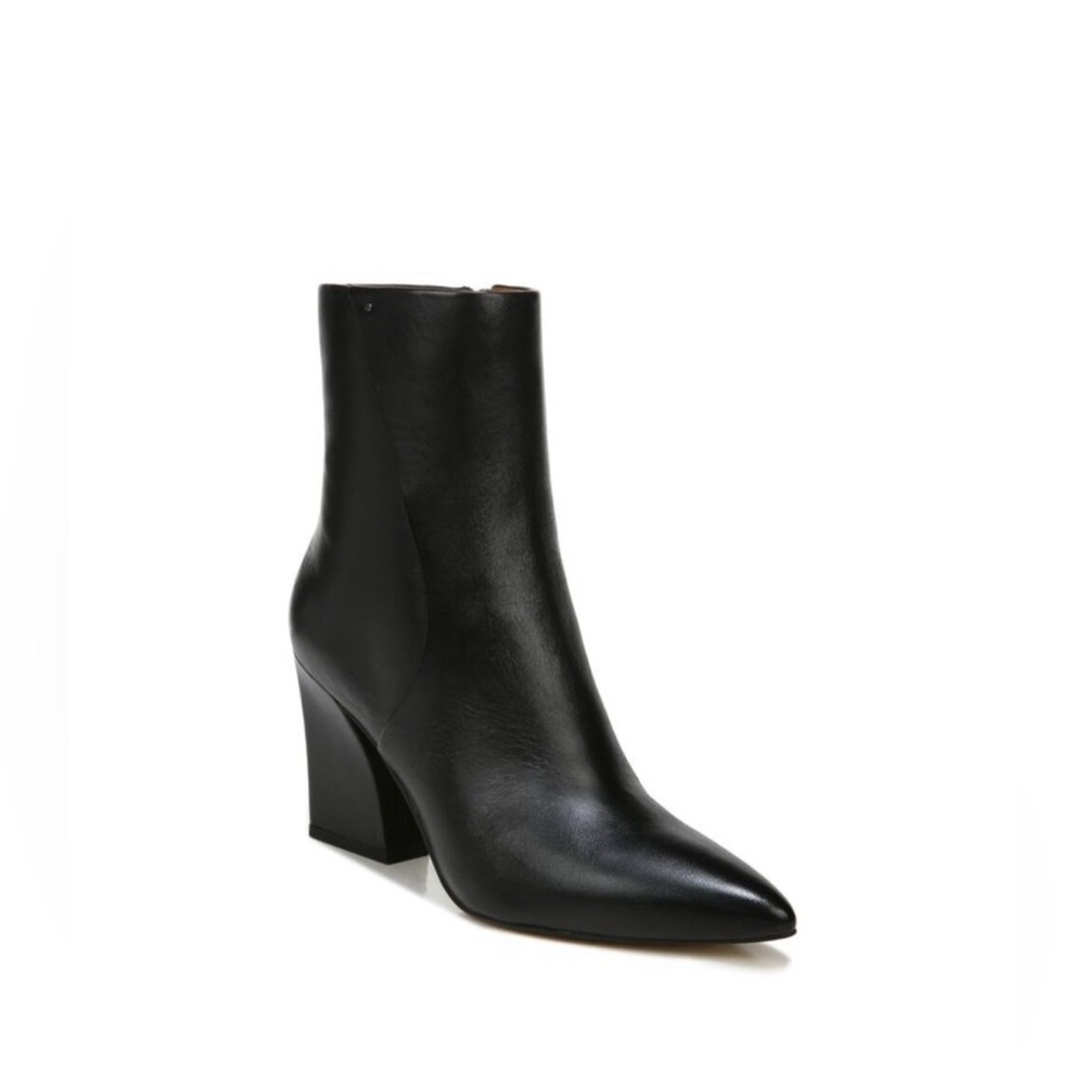 FRANCO SARTO Womens Black Vesi Pointed Toe Heel Leather Booties 7.5 M